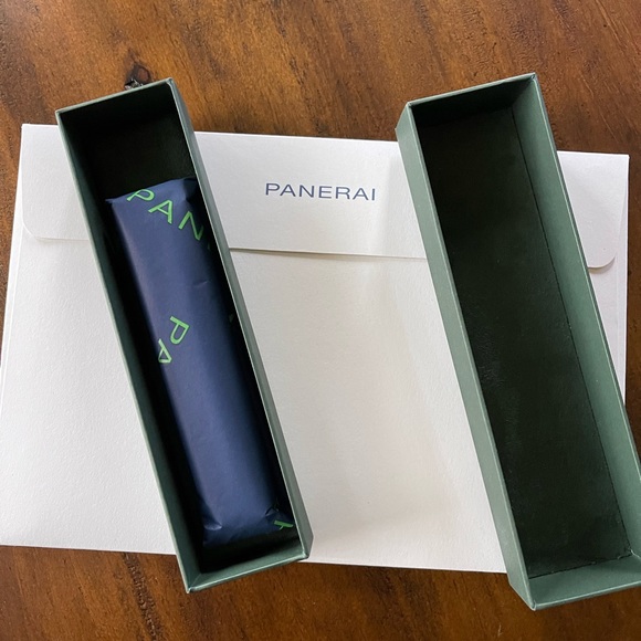 🌎 Panerai Luminor GMT 44mm 72 hour power reserve 🌏 - Picture 10 of 16